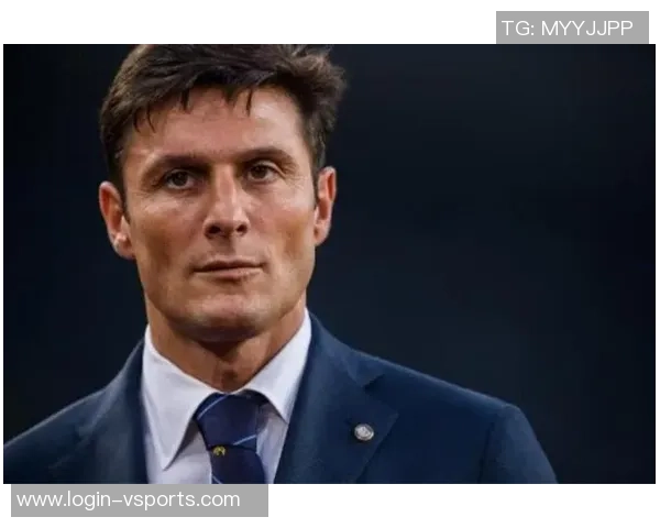 萨内蒂传奇生涯回顾与天下足球的深刻影响分析